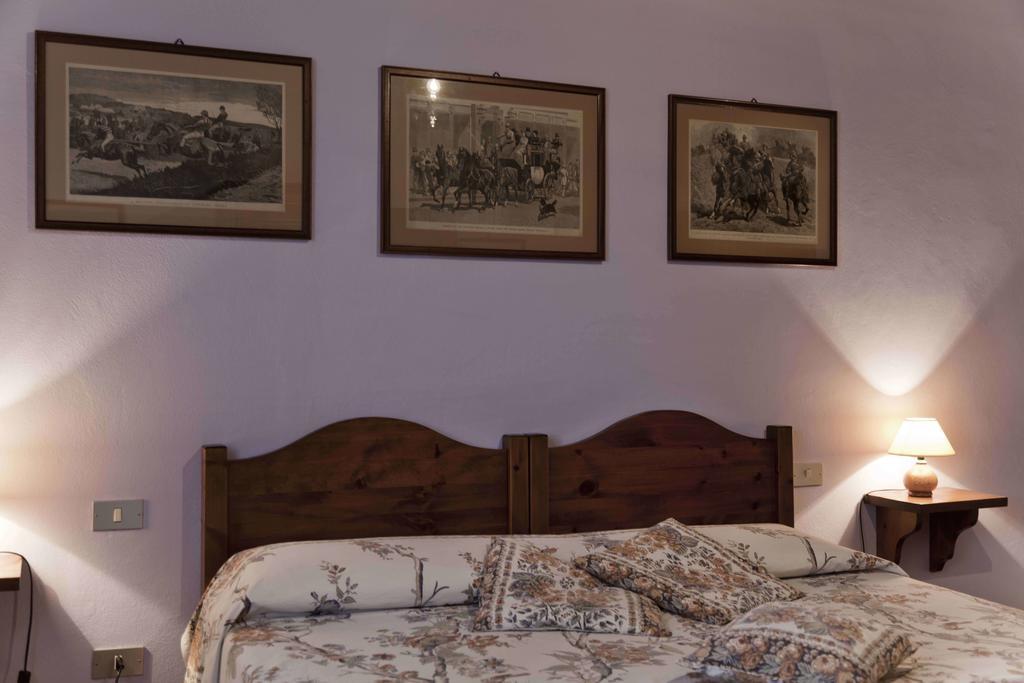 切雷托圭迪Tenuta Di Colle Alberti Agriturismo别墅 客房 照片