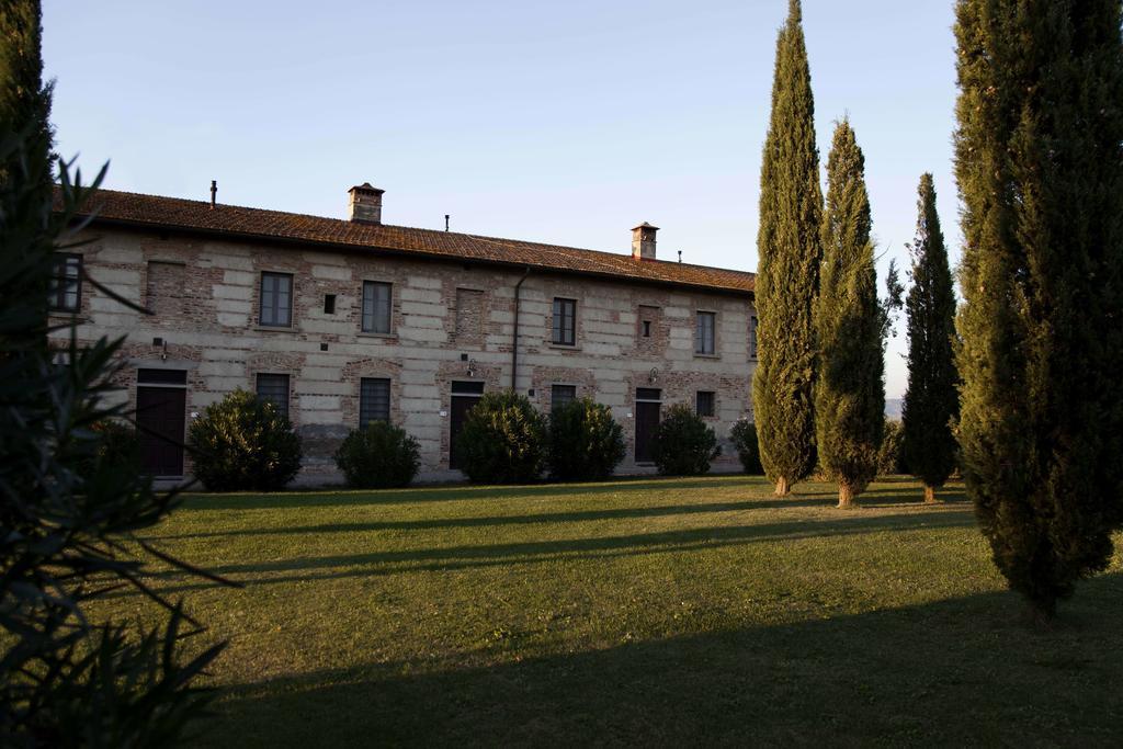 切雷托圭迪Tenuta Di Colle Alberti Agriturismo别墅 外观 照片