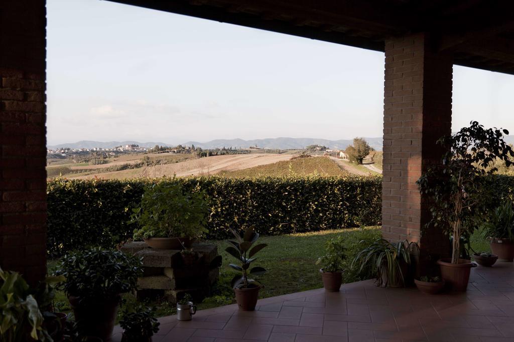 切雷托圭迪Tenuta Di Colle Alberti Agriturismo别墅 外观 照片